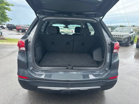 Used 2023 Chevrolet Equinox LT FWD image 23