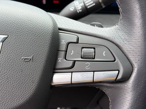 Used 2024 Cadillac XT4 Sport FWD image 26