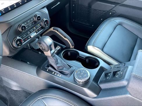 New 2026 Ford Bronco Badlands AWD/4WD image 7