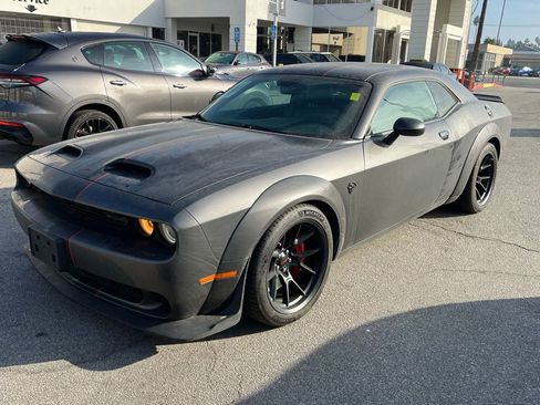 Used 2022 Dodge Challenger SRT Hellcat Redeye image 3