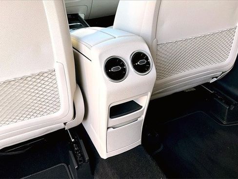 Certified 2025 Mercedes-Benz GLB 250 4MATIC image 13