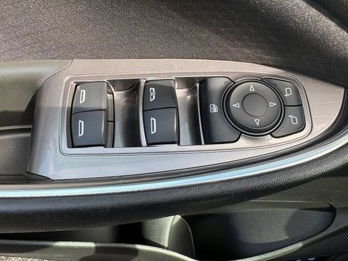 Used 2022 Chevrolet Malibu LT FWD image 22