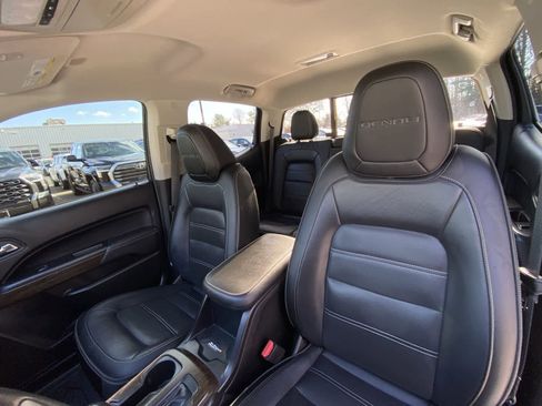 Used 2020 GMC Canyon Denali image 24