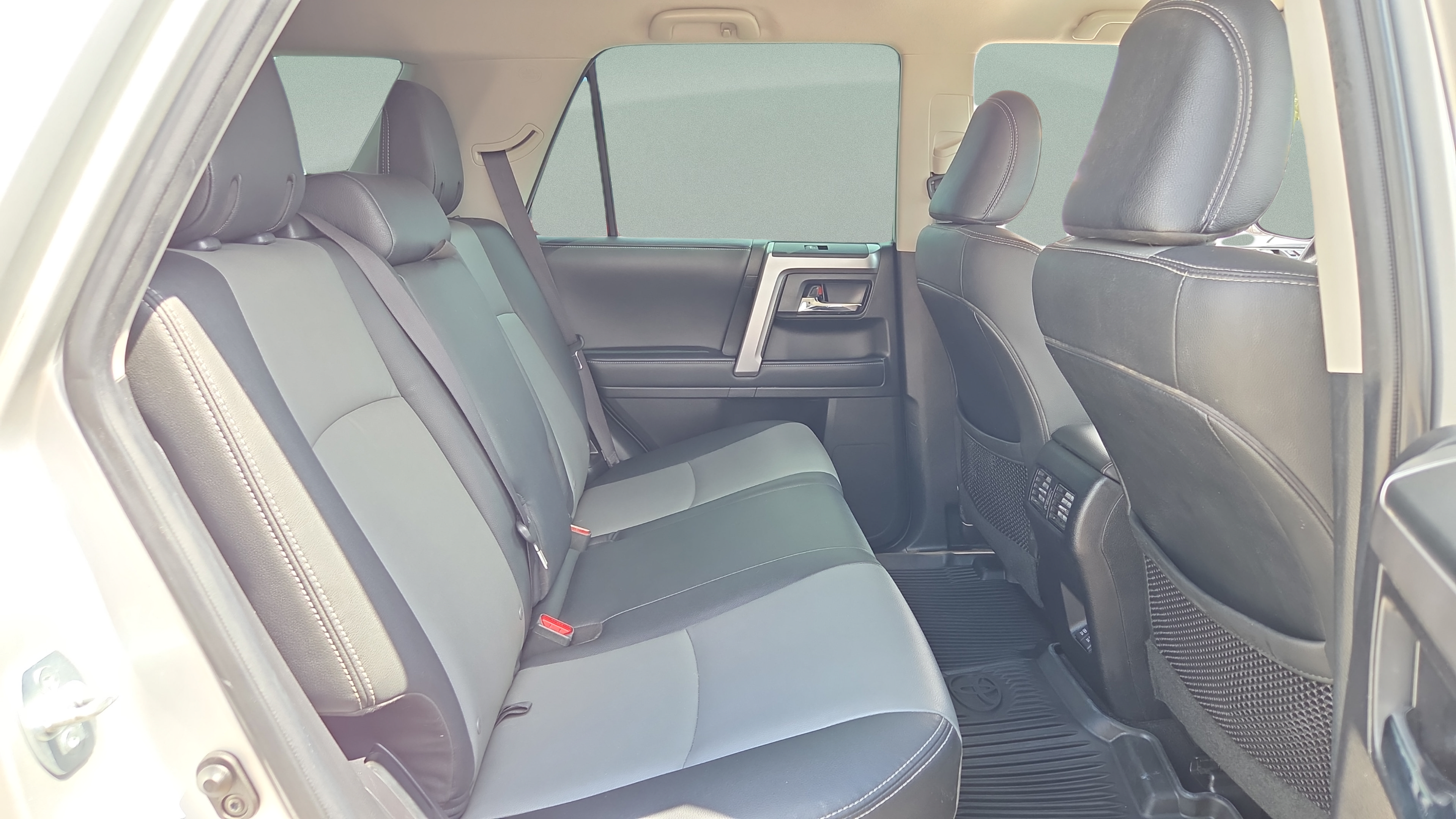 Certified 2021 Toyota 4Runner SR5 Premium RWD image 15