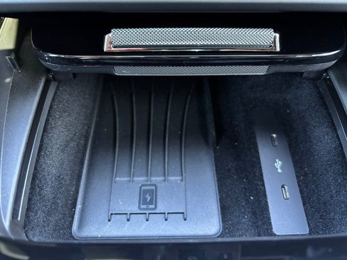 Certified 2025 Porsche Cayenne image 21