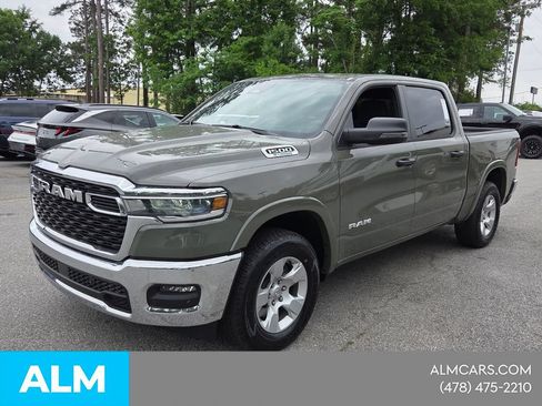 Used 2026 RAM 1500 Big Horn AWD/4WD image 3