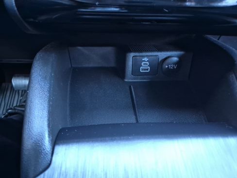 Certified 2025 Ford Escape ST-Line w/ Tech Pack #1 image 30