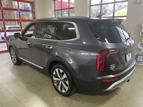 Used 2020 Kia Telluride S AWD/4WD image 5