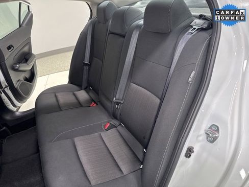 Used 2025 Nissan Altima 2.5 SV image 23