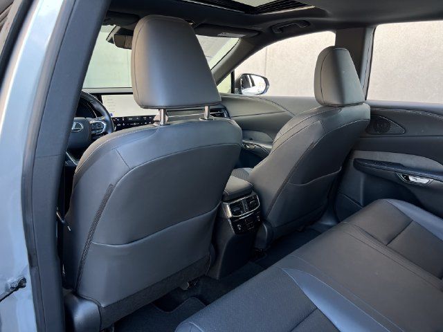 Used 2025 Lexus RX 350 FWD image 30