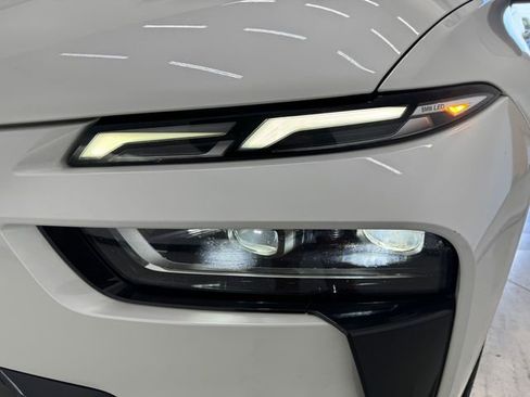 Used 2023 BMW X7 xDrive40i w/ Executive Package image 32