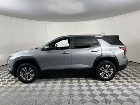 Used 2025 Chevrolet Equinox LT image 11