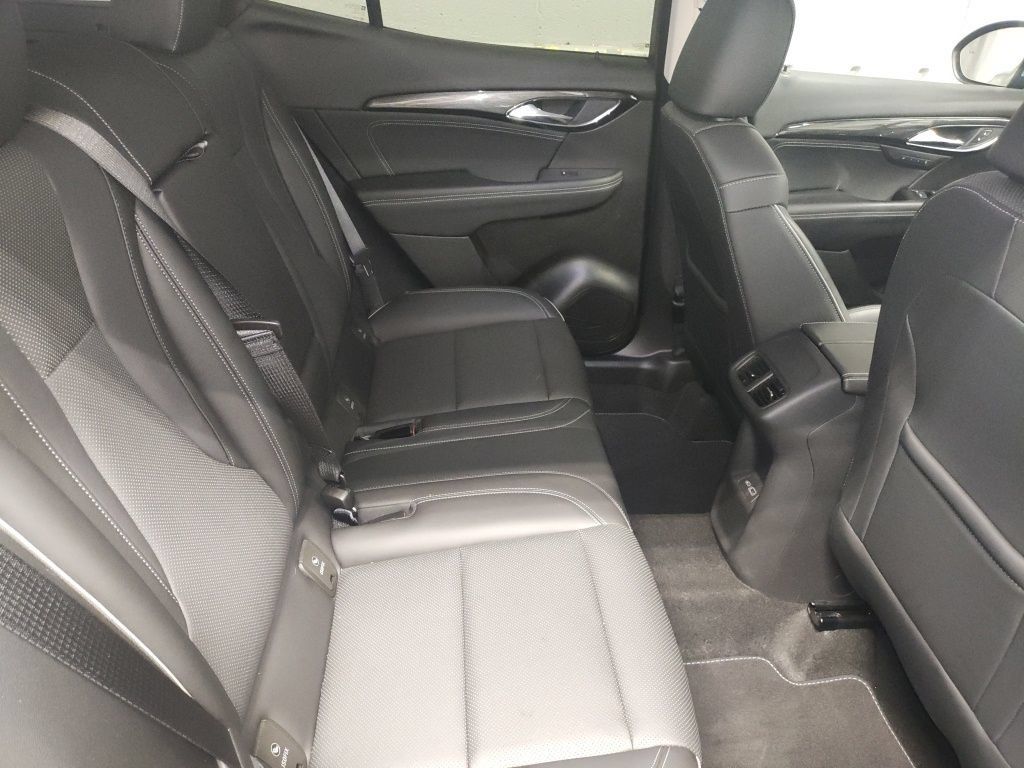 Certified 2023 Buick Envision Essence FWD image 11