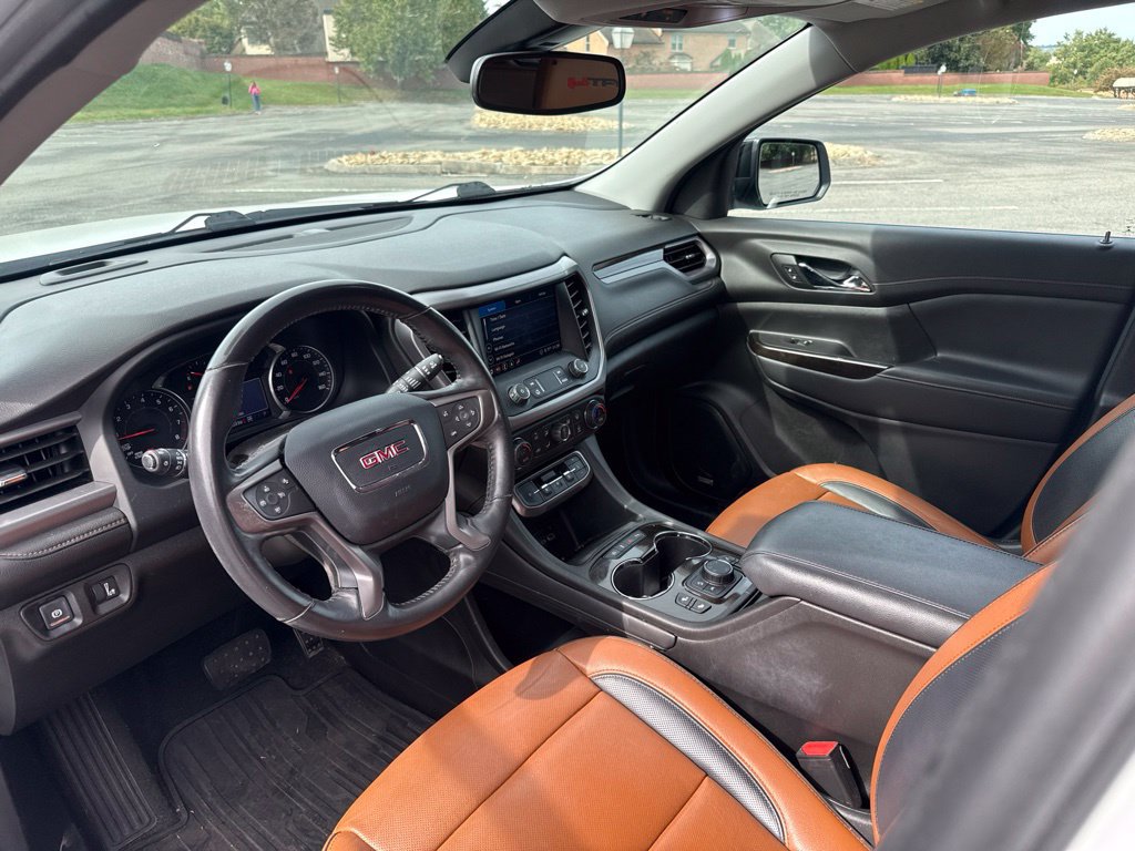 Used 2020 GMC Acadia AT4 w/ Driver Alert Package II AWD/4WD image 11