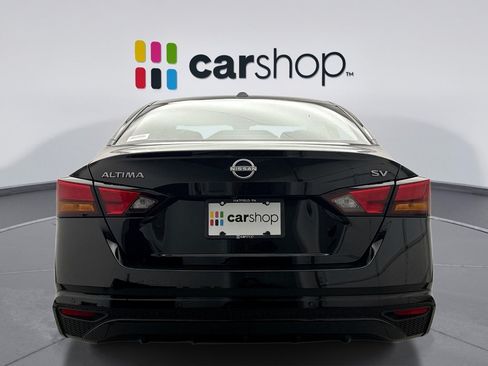 Used 2024 Nissan Altima 2.5 SV FWD image 4