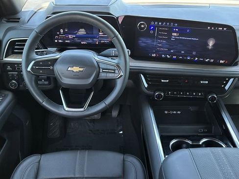 Certified 2025 Chevrolet Tahoe High Country image 13