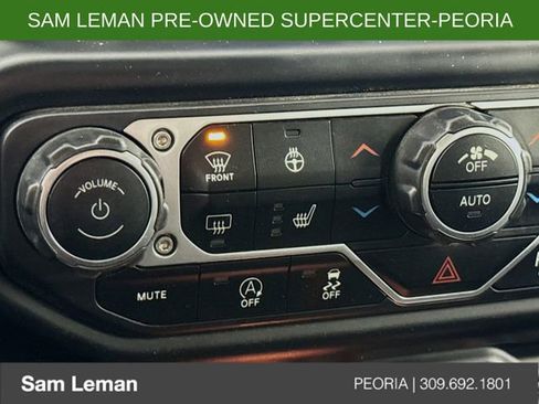 Used 2020 Jeep Wrangler Unlimited Sahara image 19