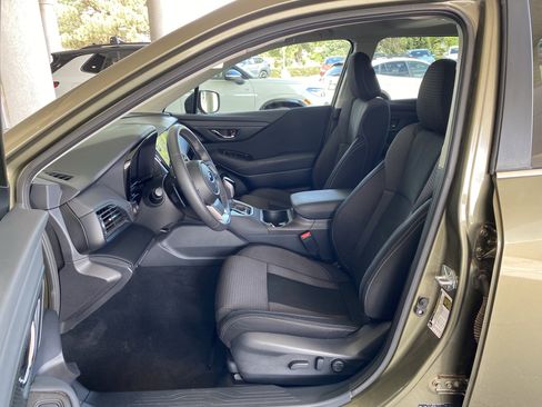 Used 2024 Subaru Outback Premium image 28