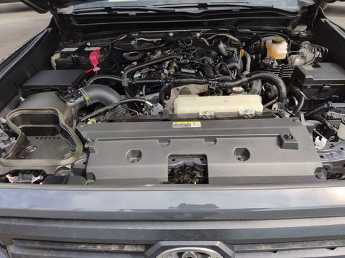 Used 2024 Toyota Tacoma SR5 image 22