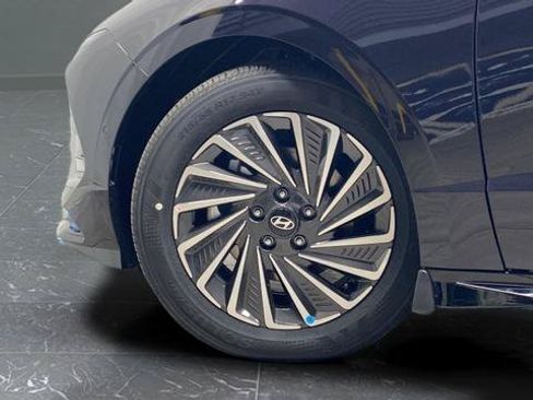 New 2026 Hyundai Sonata Limited FWD image 30