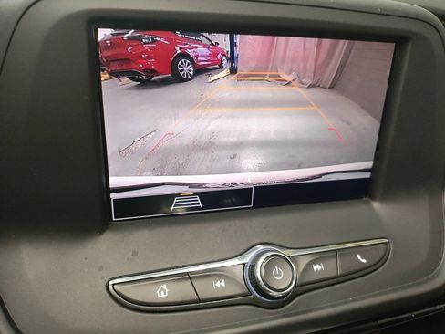 Certified 2023 Chevrolet Camaro LT image 21