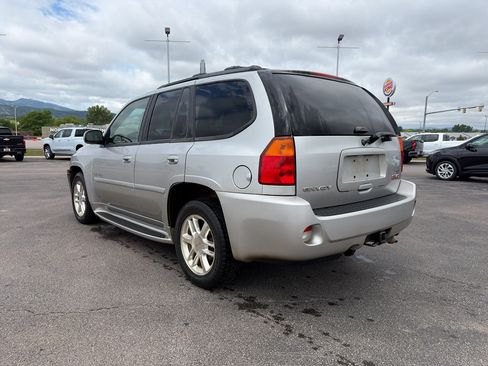 Used 2008 GMC Envoy Denali w/ Sun And 6-Disc Cd Package AWD/4WD image 2