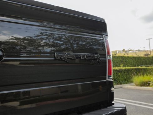 Used 2013 Ford F150 Raptor w/ Luxury Equipment Group AWD/4WD image 10