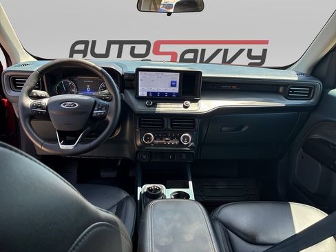 Used 2024 Ford Maverick Lariat w/ Black Appearance Package FWD image 18