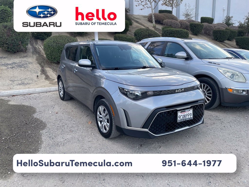 Used 2023 Kia Soul LX FWD image 1