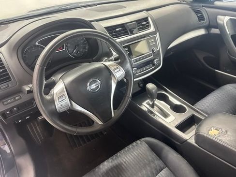 Used 2017 Nissan Altima 2.5 SV FWD image 13