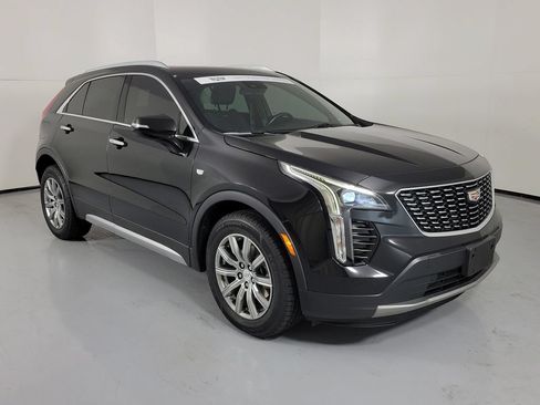 Used 2021 Cadillac XT4 Premium Luxury w/ Driver Awareness Package FWD image 1