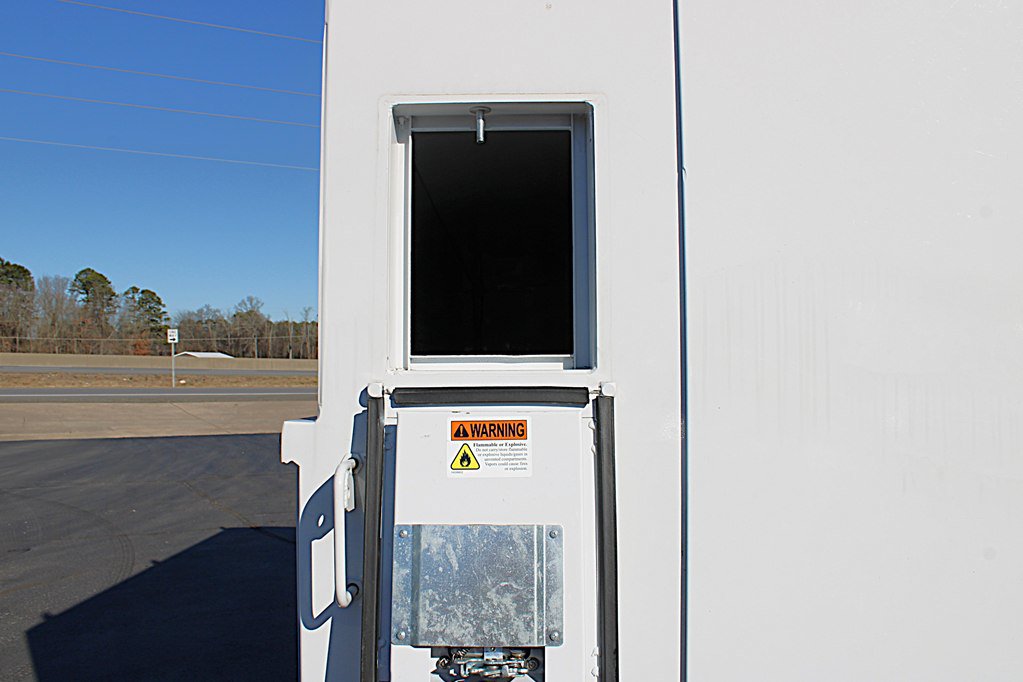 Used 2023 Chevrolet Express 3500 w/ Power Convenience Package RWD image 19