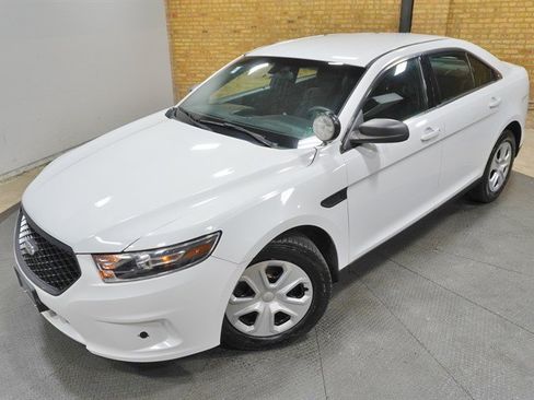 Used 2016 Ford Taurus Police Interceptor AWD image 2