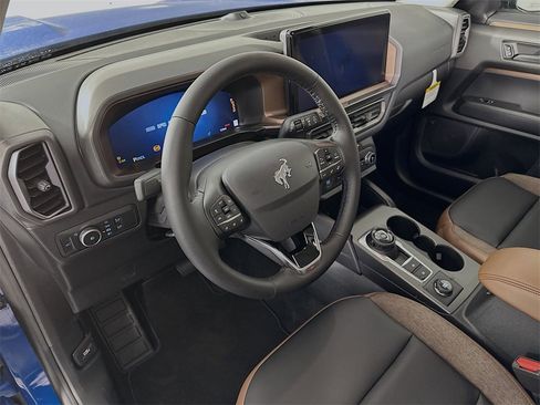 New 2025 Ford Bronco Sport Outer Banks w/ Outer Banks Tech Package+ image 9