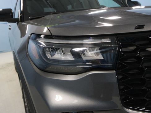 Used 2025 Ford Explorer ST w/ Sun And Sound Package image 37