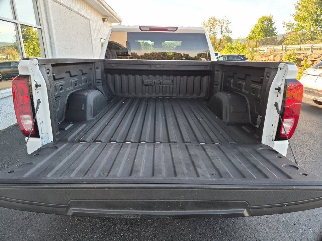 Used 2023 GMC Sierra 1500 Elevation AWD/4WD image 9