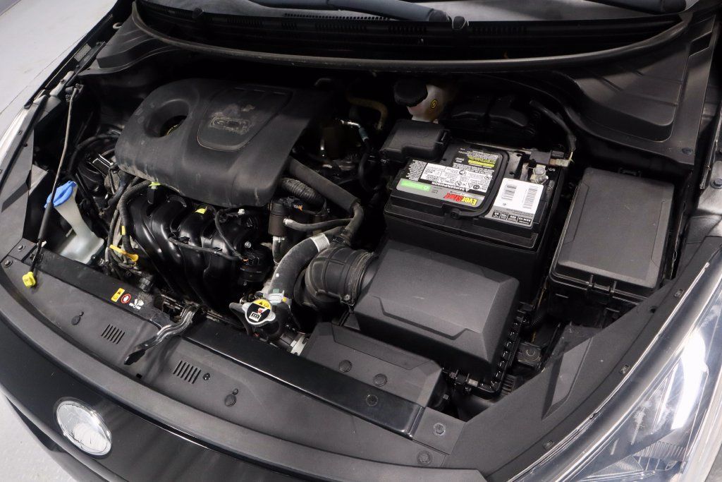 Used 2019 Kia Rio S FWD image 17