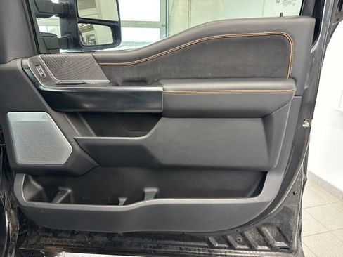 Used 2024 Ford F350 Platinum image 15