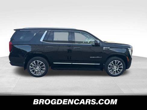 New 2026 GMC Yukon Denali AWD/4WD image 2