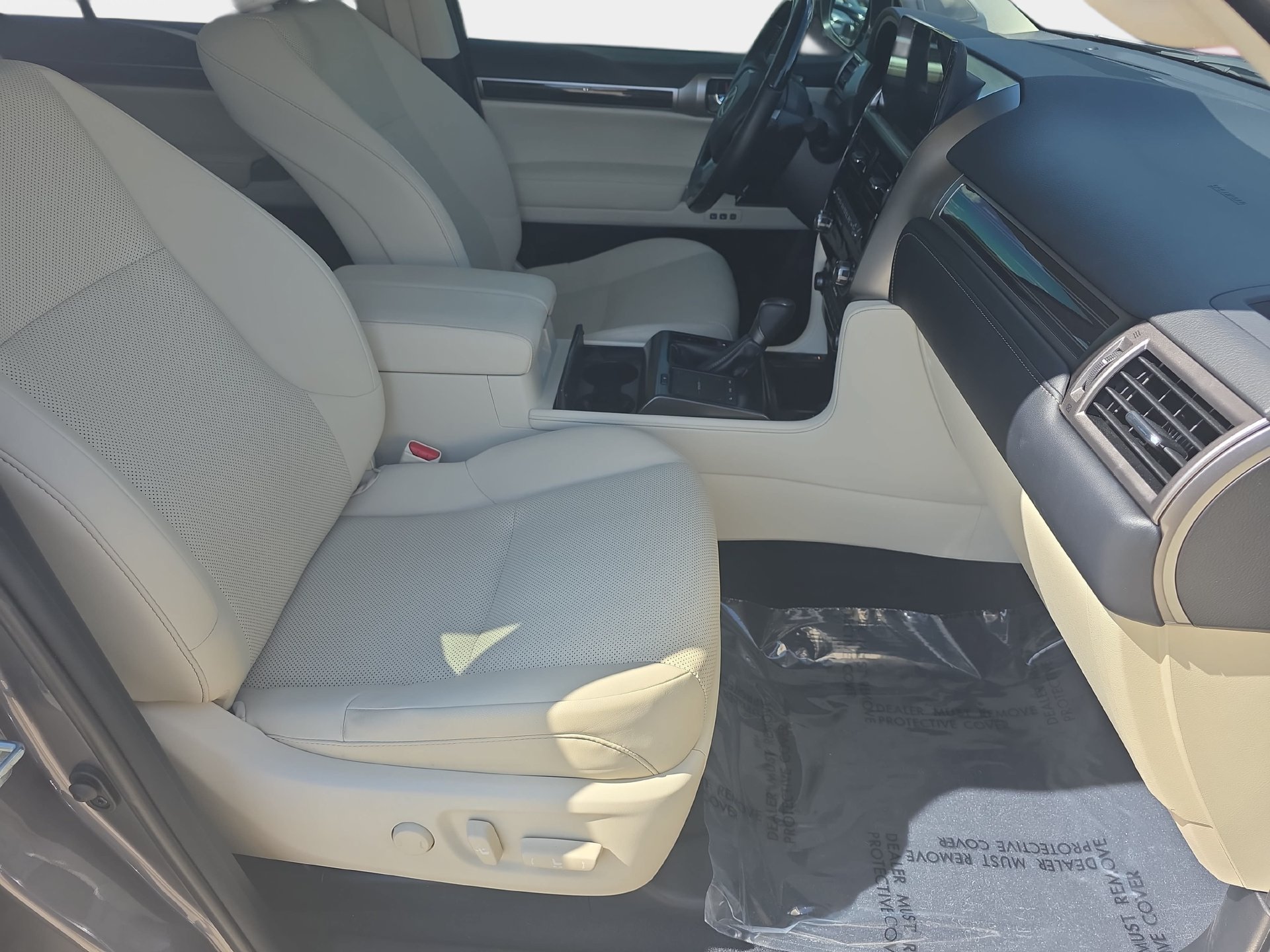 Used 2023 Lexus GX 460 Premium w/ Premium Package AWD/4WD image 10