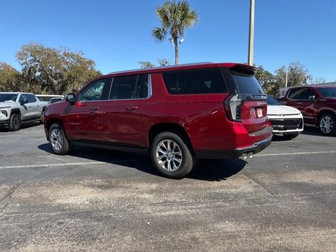 New 2026 Chevrolet Suburban Premier RWD image 9