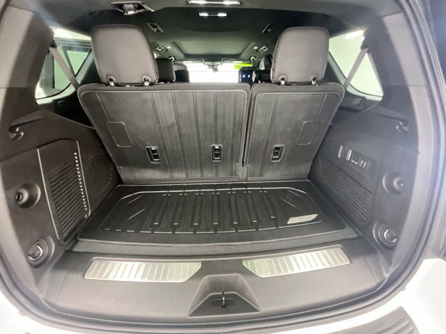 Used 2025 GMC Yukon AT4 Ultimate w/ LPO, Floor Liner Package AWD/4WD image 27