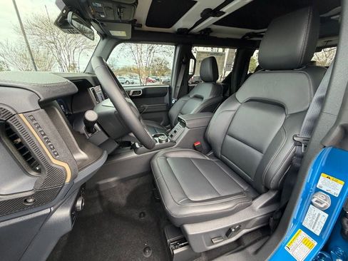 New 2025 Ford Bronco Badlands AWD/4WD image 14