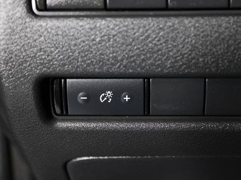 Certified 2021 Nissan Rogue S FWD image 24