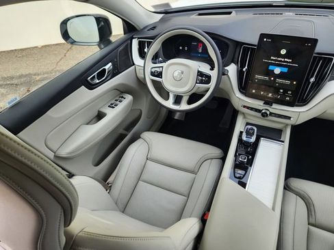 New 2026 Volvo XC60 B5 Ultra w/ Protection Package Premier image 10