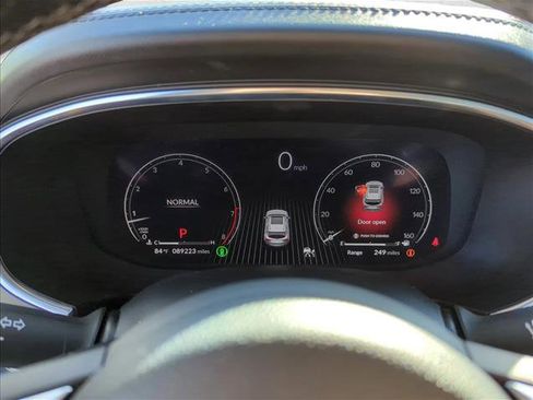 Used 2023 Acura MDX SH-AWD w/ Advance Package image 18