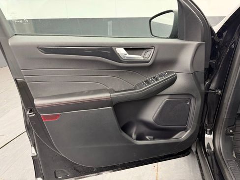 New 2026 Ford Escape ST-Line w/ Cold Weather Package image 23