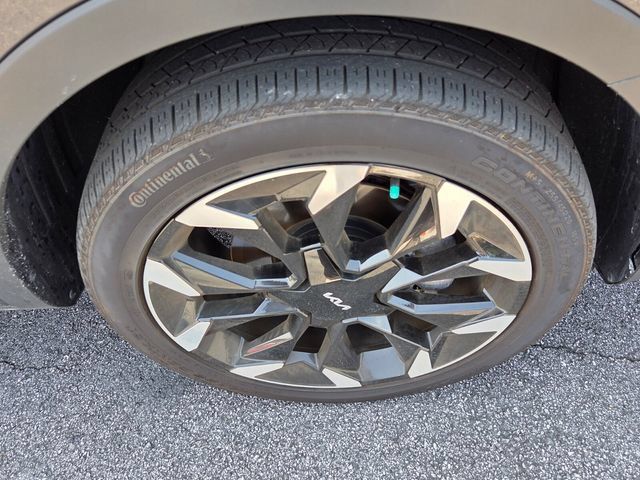 Used 2025 Kia Sorento EX w/ Panoramic Sunroof Package FWD image 11