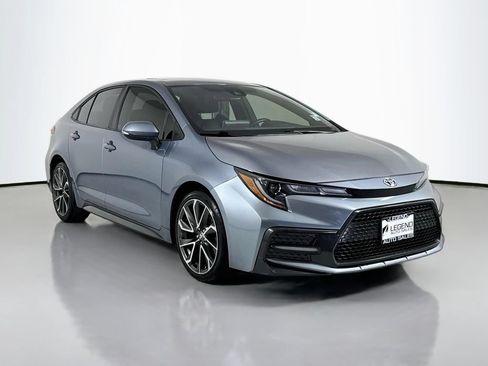 Used 2022 Toyota Corolla XSE w/ Carpet Mat Package (TMS) FWD image 4