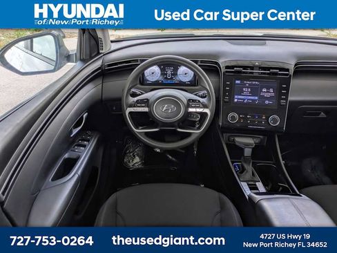 Used 2024 Hyundai Tucson SE FWD image 16